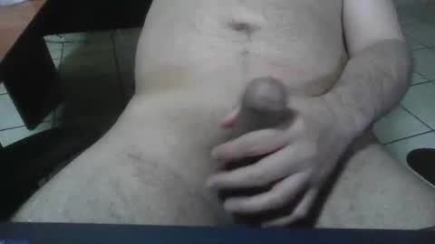 Snapshot of erik1781 chatting on 10/17/25, 04:37 erik1781 online show from 10/17/25, 04:37