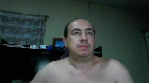 Snapshot of erik1781 chatting on 06/11/26, 05:16 erik1781 online show from 06/11/26, 05:16