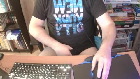 Snapshot of erik_dapper chatting on 03/20/26, 05:18 Erik Dapper online show from 03/20/26, 05:18