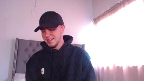 Snapshot of erik_rodriguez chatting on 06/07/26, 05:38 Erik rodriguez online show from 06/07/26, 05:38