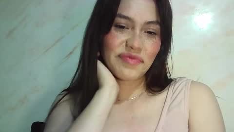 Erika online show from 06/11/26, 03:04