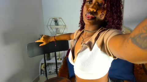 E R I K A  - L  Y R I C S online show from 04/28/26, 02:27