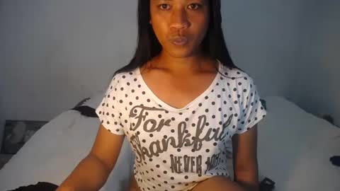 Snapshot of erika_madrigal chatting on 03/07/25, 05:17 erika_madrigal online show from 03/07/25, 05:17