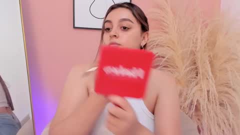 Erika Mendez online show from 03/03/25, 06:55