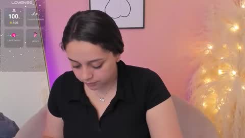 Erika Mendez online show from 02/16/26, 06:48