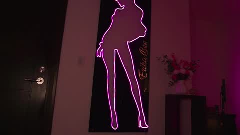 Venus Skye online show from 09/27/25, 08:14