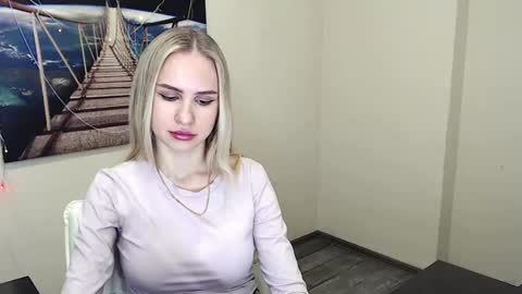 Erika online show from 02/19/25, 01:06