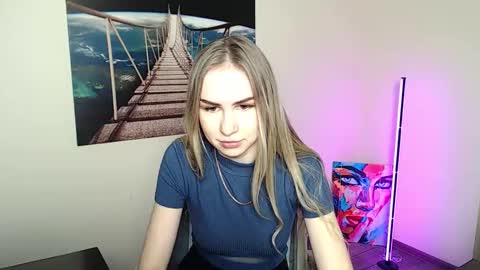 Erika online show from 04/10/26, 11:48