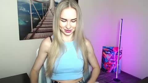 Snapshot of erikagavin chatting on 07/02/26, 12:00 Erika online show from 07/02/26, 12:00