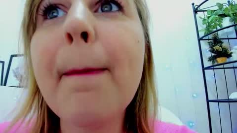 Adelina online show from 02/08/26, 01:42