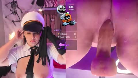 Snapshot of erikamontiel__ chatting on 10/21/25, 09:59 Erika online show from 10/21/25, 09:59