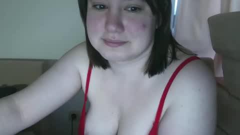 Snapshot of erikatwins chatting on 02/13/26, 05:14 Erika online show from 02/13/26, 05:14