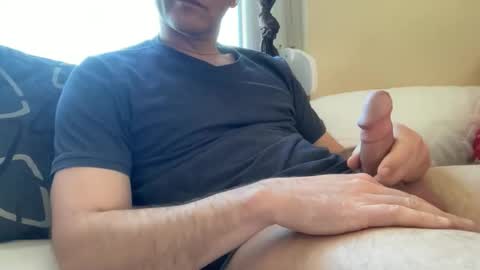 Snapshot of erikwant2 chatting on 01/08/26, 09:33 erikwant2 online show from 01/08/26, 09:33