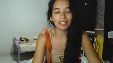 erina_1 online show from 01/04/25, 01:42
