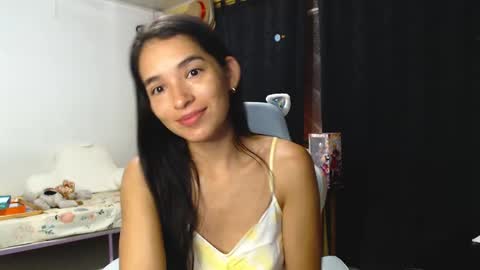 erina_1 online show from 01/08/25, 03:29