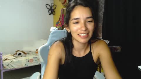 erina_1 online show from 01/12/25, 02:24