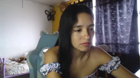 erina_1 online show from 02/21/25, 04:59