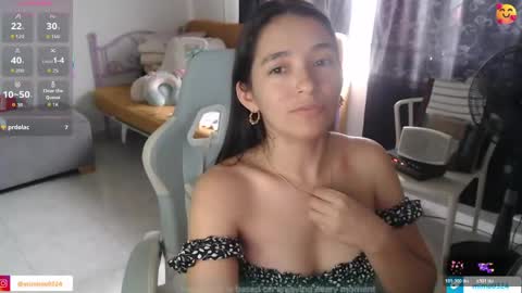 Snapshot of erina_1 chatting on 04/15/26, 05:31 erina_1 online show from 04/15/26, 05:31
