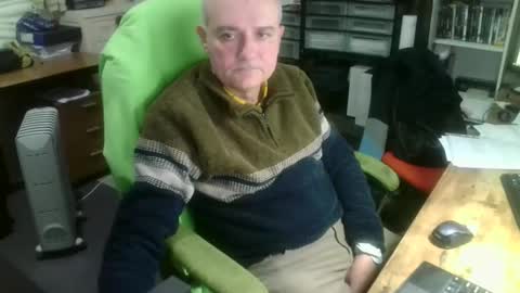 ernello online show from 10/16/25, 12:39