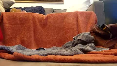 Hmmmhmmmm online show from 01/08/25, 12:38