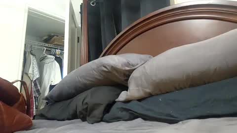 Hmmmhmmmm online show from 01/14/25, 02:08