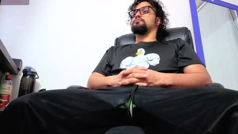 ernesto rodriguez 82 online show from 01/14/26, 02:06