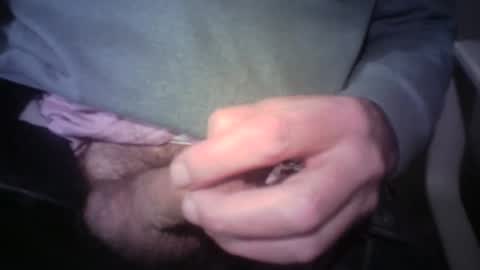 Snapshot of ernie4u chatting on 01/08/25, 04:44 Ernie online show from 01/08/25, 04:44