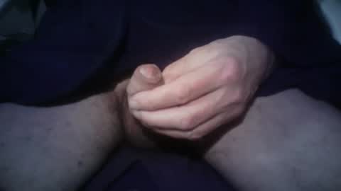 Snapshot of ernie4u chatting on 01/16/25, 11:16 Ernie online show from 01/16/25, 11:16