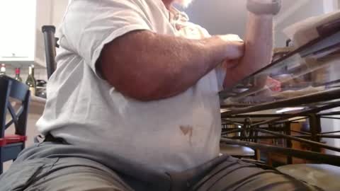 Snapshot of eros2121 chatting on 10/02/25, 06:15 eros online show from 10/02/25, 06:15