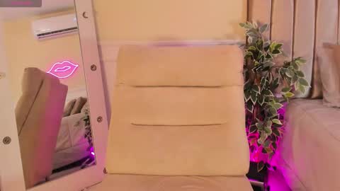 eros_becker_ online show from 03/07/26, 06:43