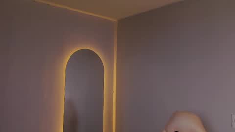 Snapshot of eros_becker_ chatting on 06/20/26, 11:07 eros_becker_ online show from 06/20/26, 11:07