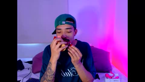 Eros online show from 12/03/25, 07:12