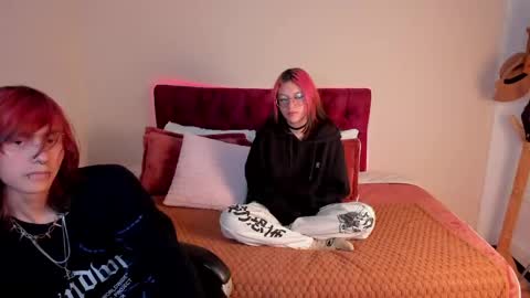 eros_nyx_ online show from 03/24/26, 05:45