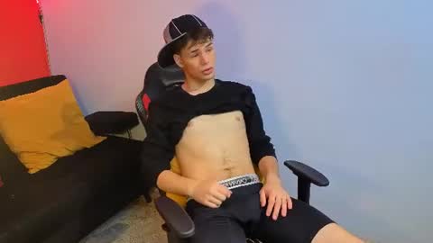 Eros online show from 06/14/26, 04:03