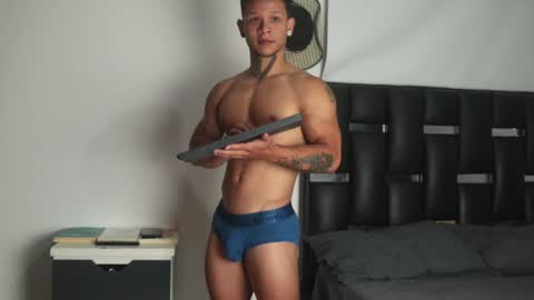 Eros online show from 12/31/24, 12:43