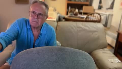 eros online show from 09/23/25, 12:02