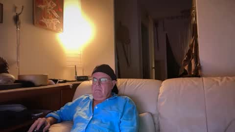 eros online show from 11/14/25, 12:15