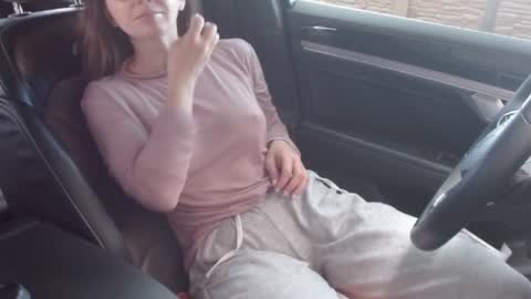 Melissa   online show from 10/14/25, 10:49