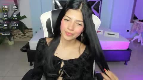 Valentine online show from 11/22/25, 03:27