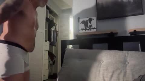 Snapshot of eroticextasy818 chatting on 11/09/25, 08:23 eroticextasy818 online show from 11/09/25, 08:23