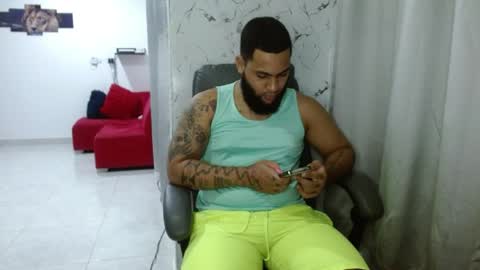Snapshot of eroticoblack chatting on 06/02/26, 04:14 Eroticoblack online show from 06/02/26, 04:14