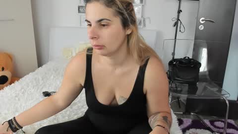 eroticsensualkitty4u online show from 12/03/24, 08:05