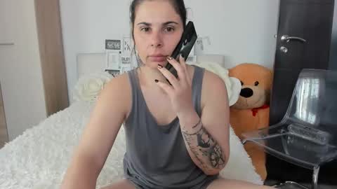 eroticsensualkitty4u online show from 04/20/26, 07:33