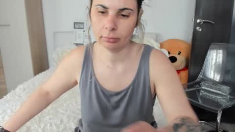 eroticsensualkitty4u online show from 04/22/26, 08:06