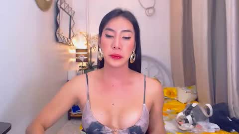 Ervana online show from 02/17/25, 01:32