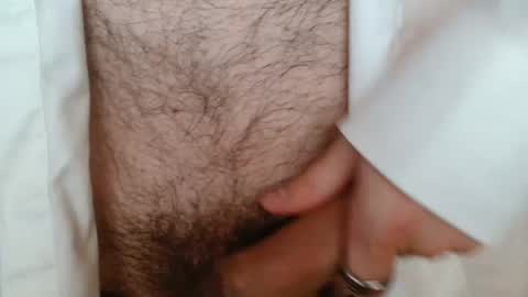 Snapshot of erzzoofr chatting on 02/25/25, 10:18 Erzzoo online show from 02/25/25, 10:18