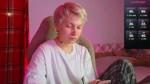 esajukyy online show from 12/27/24, 11:50