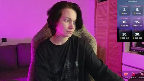 esajukyy online show from 02/07/26, 11:47