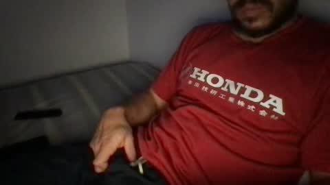 Snapshot of esc0o chatting on 06/04/26, 03:45 hereforagoodtimenotalongtime online show from 06/04/26, 03:45