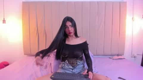 Scarlett online show from 04/23/26, 02:35